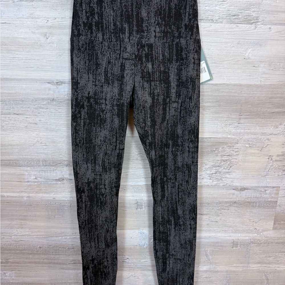NWT Lyssé High Waist Leggings XS Black Ash Abstract Print Shaping